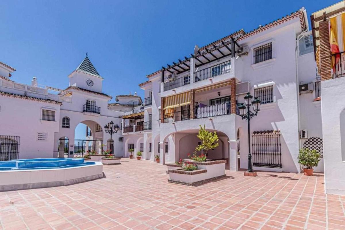 797 Holiday Rentals - Apartamento en Pueblo Quinta a 1 min de la Playa Benalmádena Exterior foto