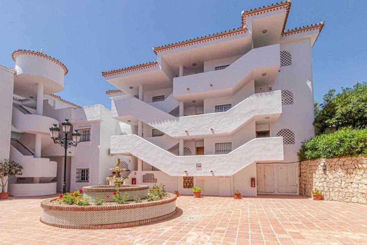 797 Holiday Rentals - Apartamento en Pueblo Quinta a 1 min de la Playa Benalmádena Exterior foto