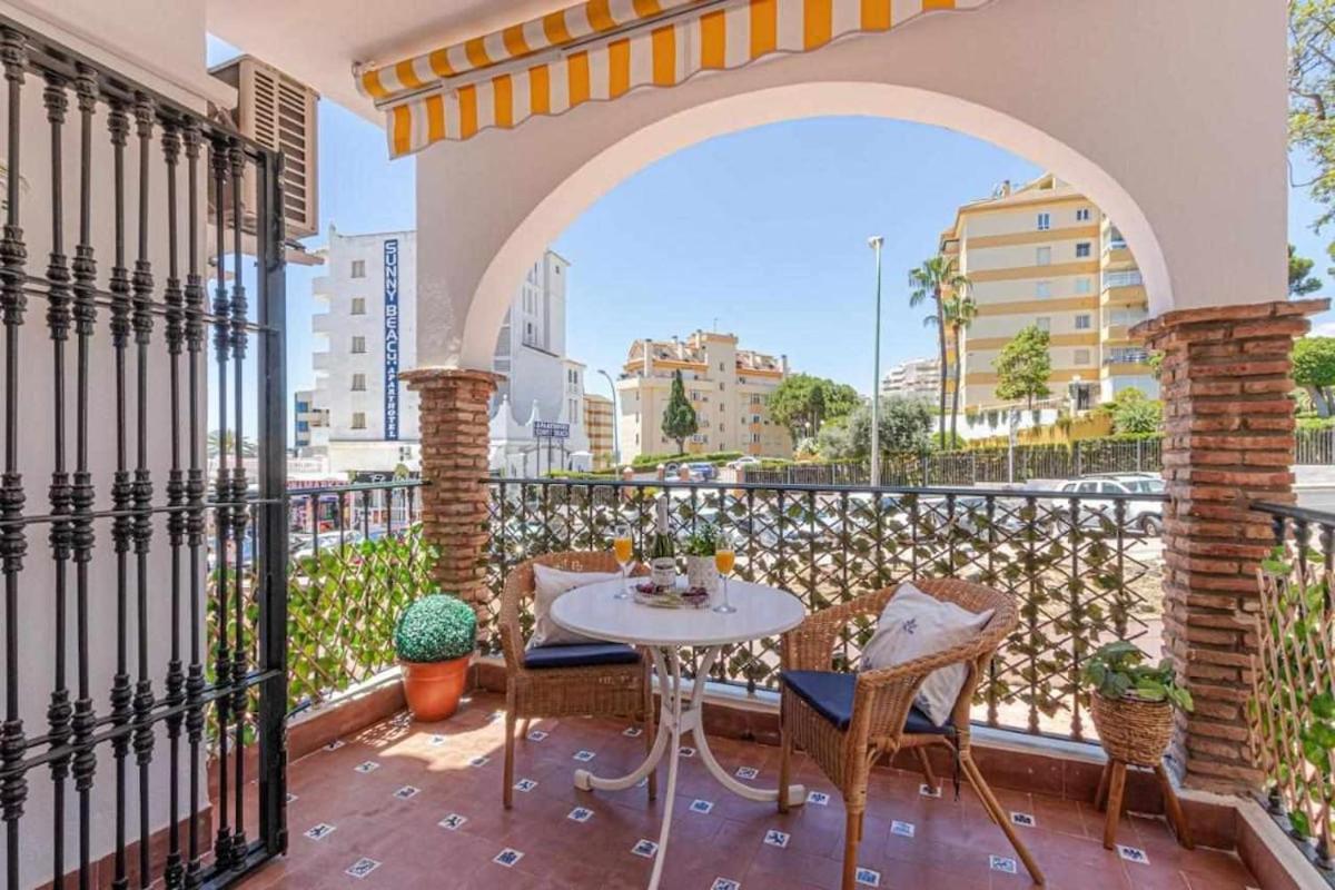 797 Holiday Rentals - Apartamento en Pueblo Quinta a 1 min de la Playa Benalmádena Exterior foto