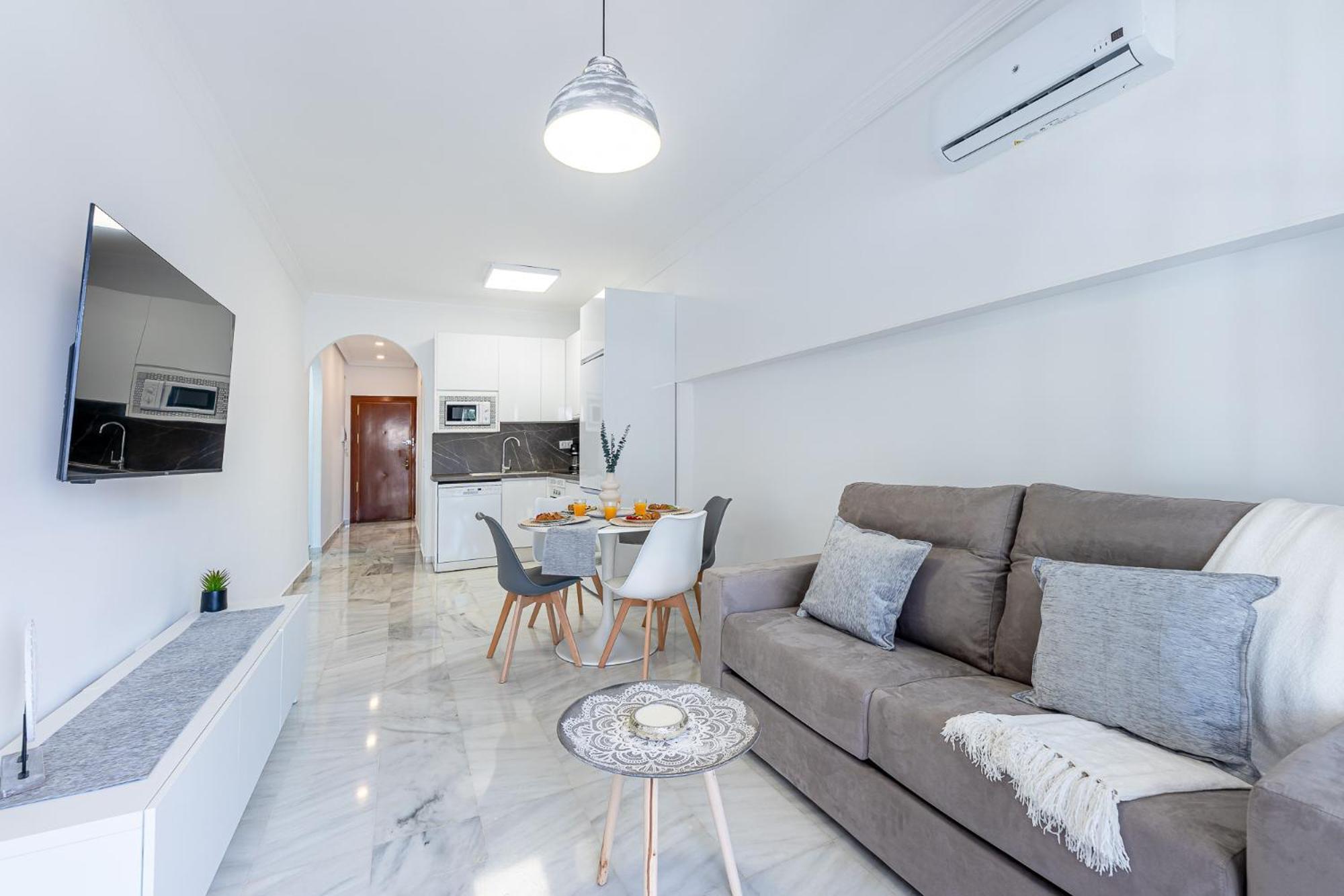 797 Holiday Rentals - Apartamento en Pueblo Quinta a 1 min de la Playa Benalmádena Exterior foto